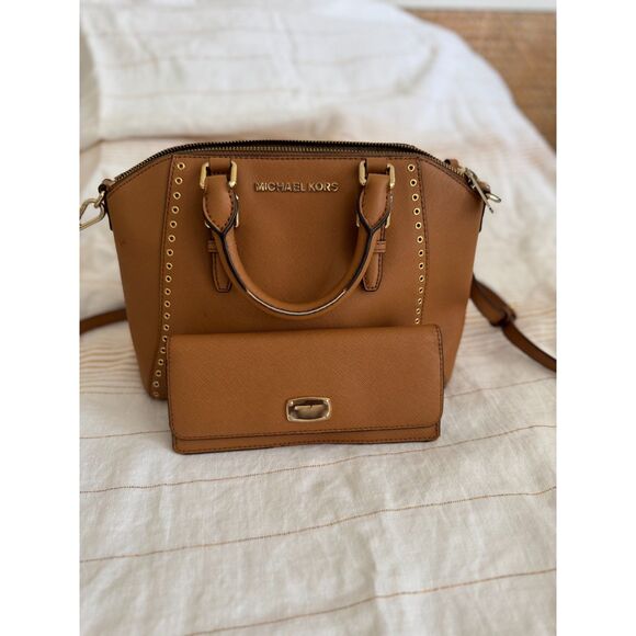 MK Grommet Accent Satchel/Crossbody - Picture 2 of 10